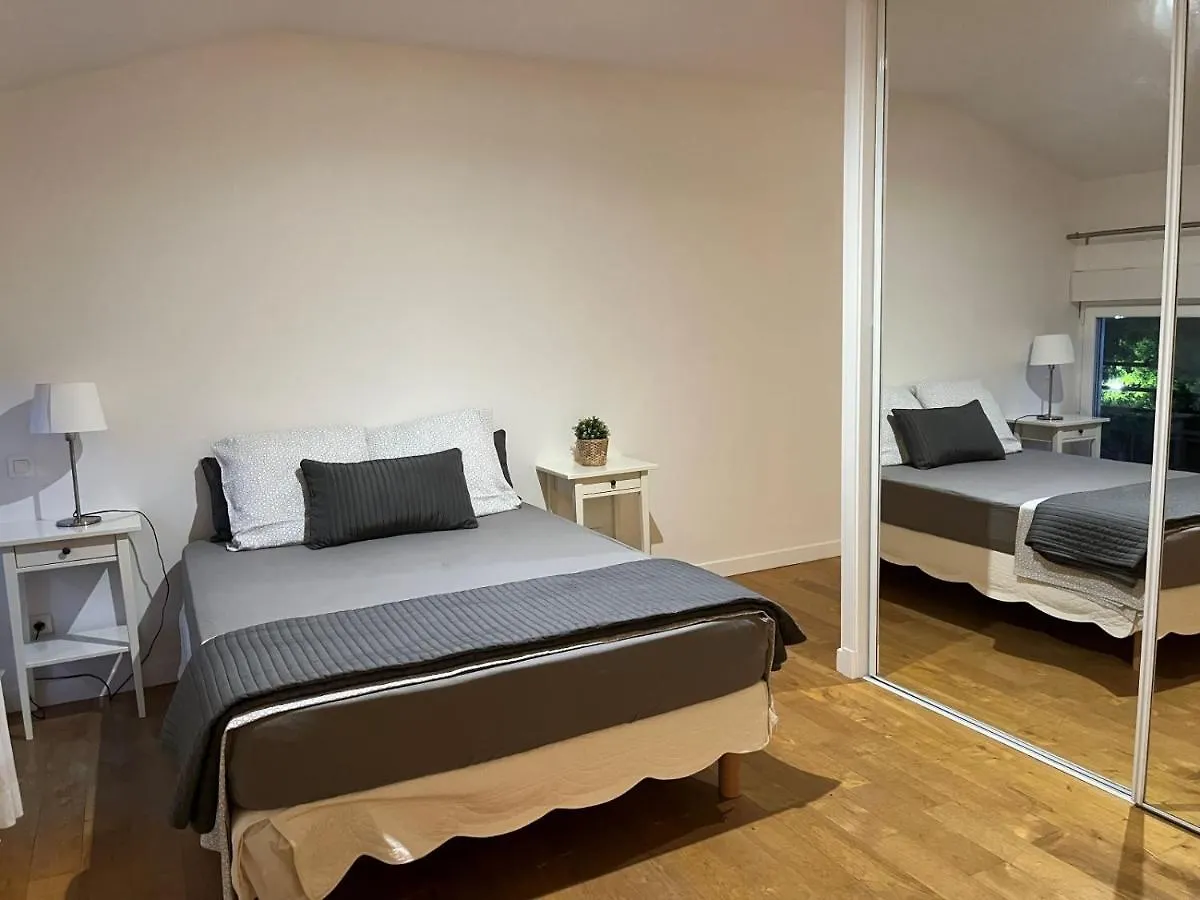 Holiday home Les Maisons De Ronsac : Lieu Ideal Pour Vos Fetes Saint-Pierre-de-Lages